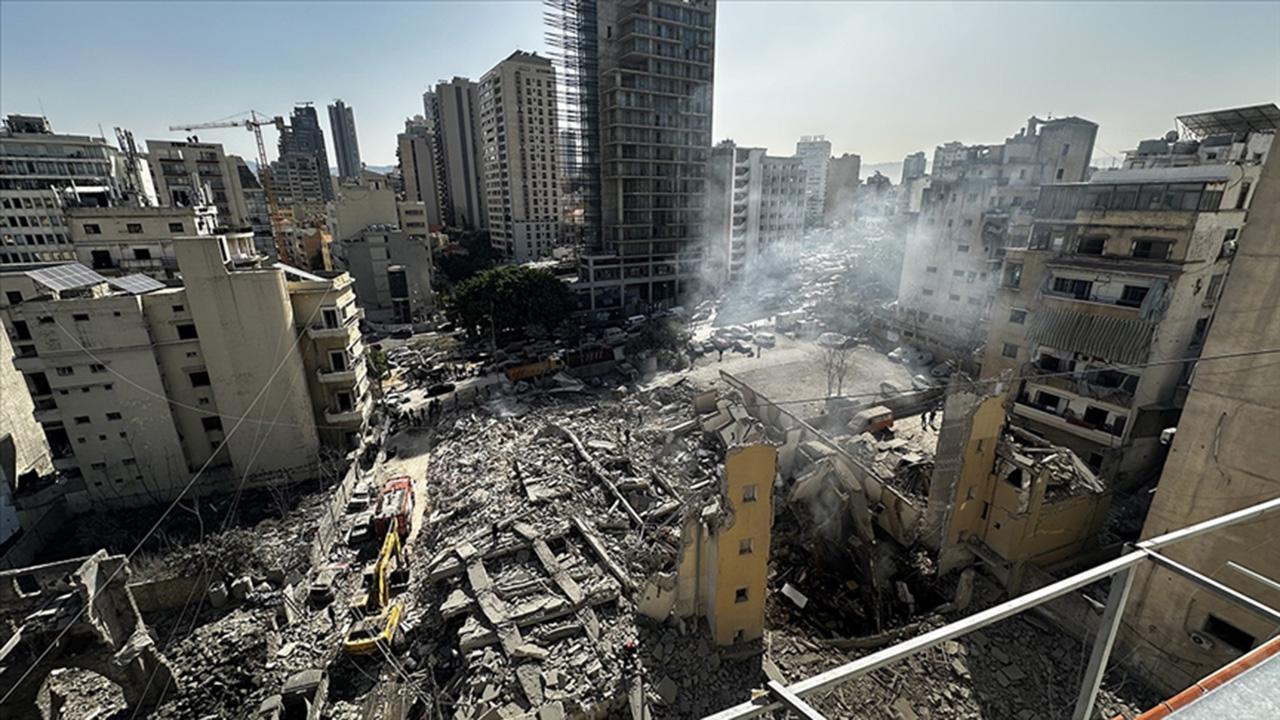 İsrail: Lübnan'a saldırıları sürdürüyoruz, bölgeyi terk edin