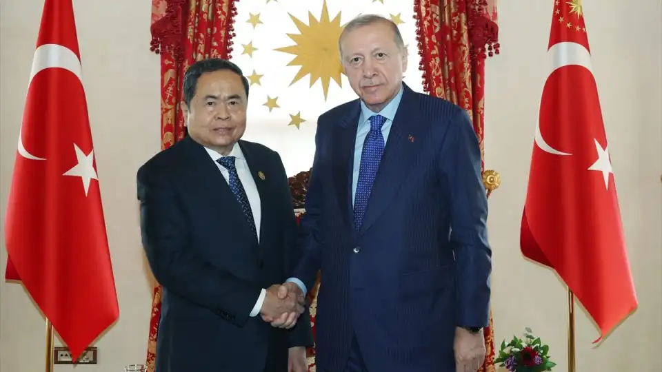 Erdoğan, Vietnam Meclis Başkanı'nı Kabul Etti