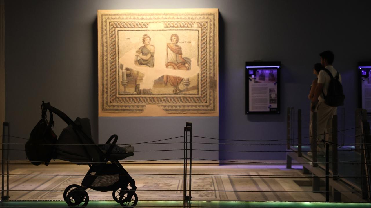 Zeugma Mozaik Müzesi Tatilcilerin Akınına Uğradı
