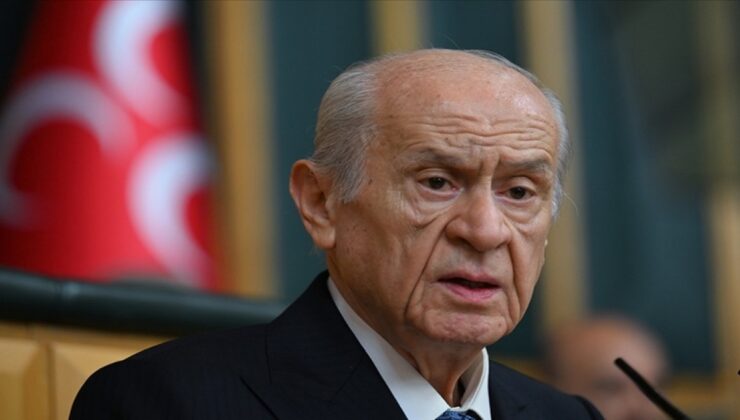 MHP Genel Başkanı Devlet Bahçeli’nin hayatı kitap oluyor