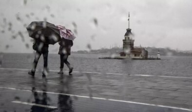 İstanbul’da gök gürültülü sağanak yağış bekleniyor