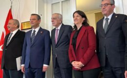 DEM Parti heyetiyle CHP arasında 1,5 saatlik zirve