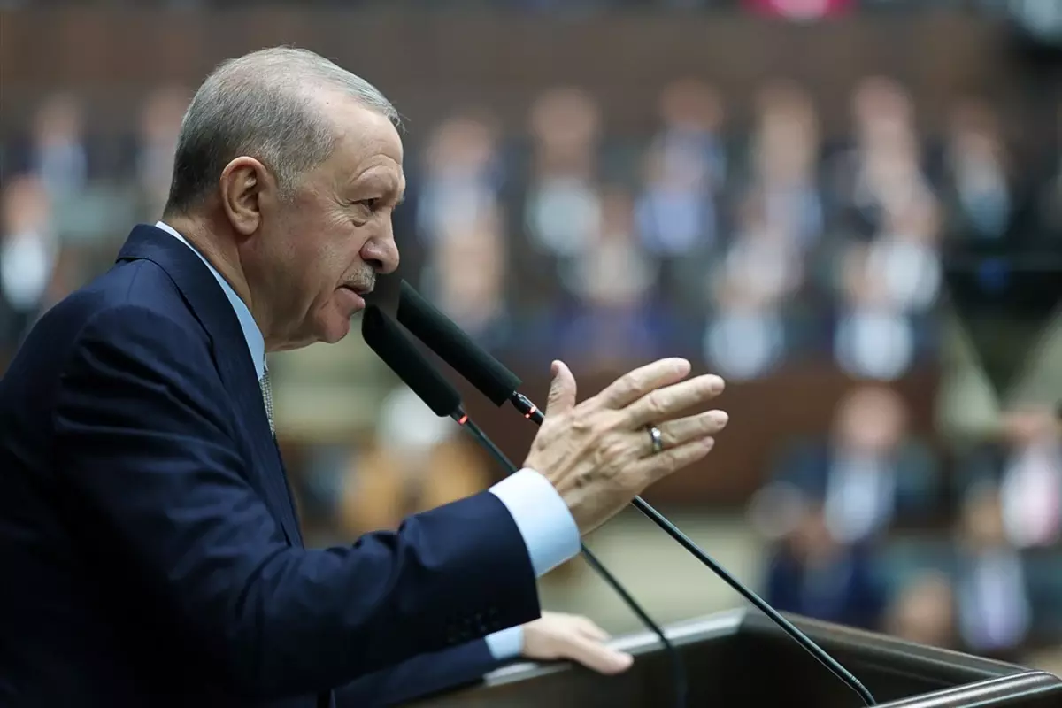 Erdoğan, Özel’in verdiği röportaja ateş püskürdü: Senin gramın ne?